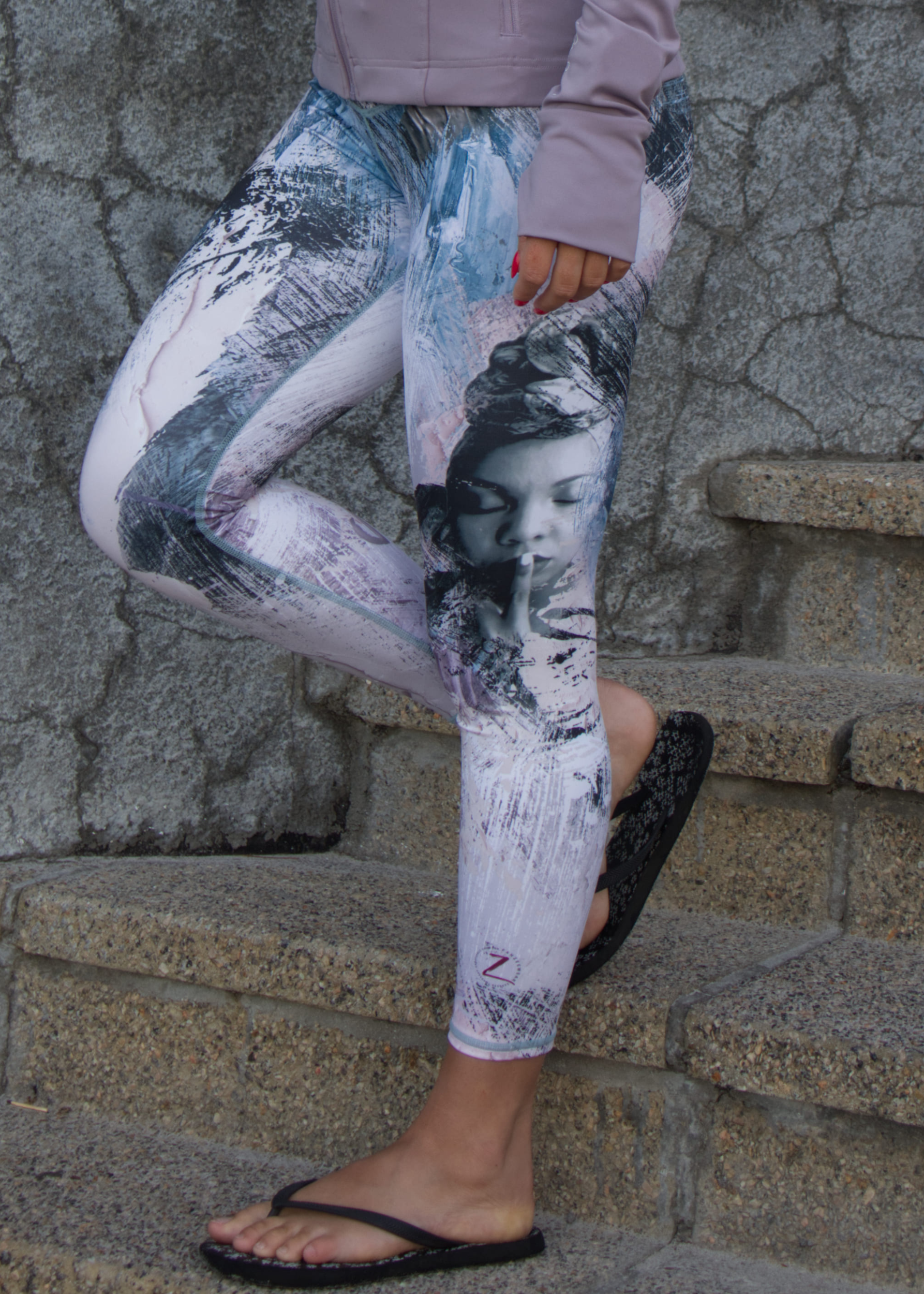 Dusty pink, light grey and soft purple leggings